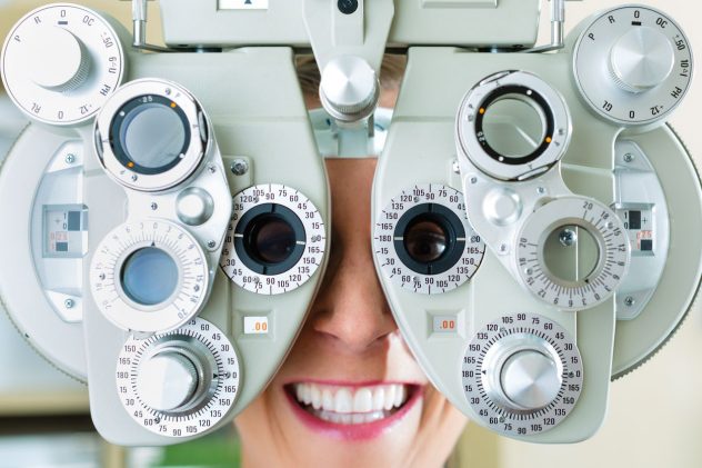 Photograph of a phoroter, it is an instrument used during an eye exam